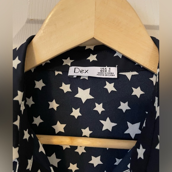 Dex size small blouse - Picture 2 of 2